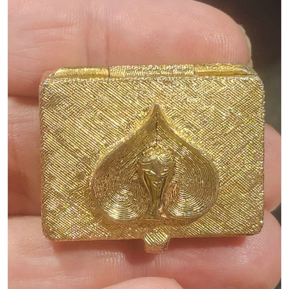 Vtg Mod Gold Tone Ace of Spades Ladies Head Pill Trinket Box